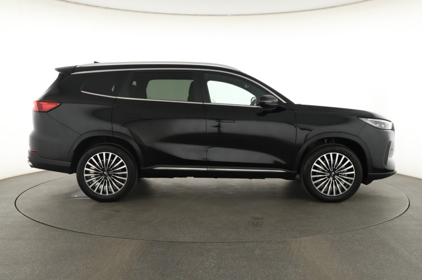 Chery Tiggo 8, 2026