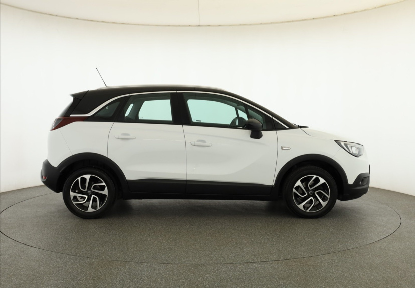 Opel Crossland, 2018