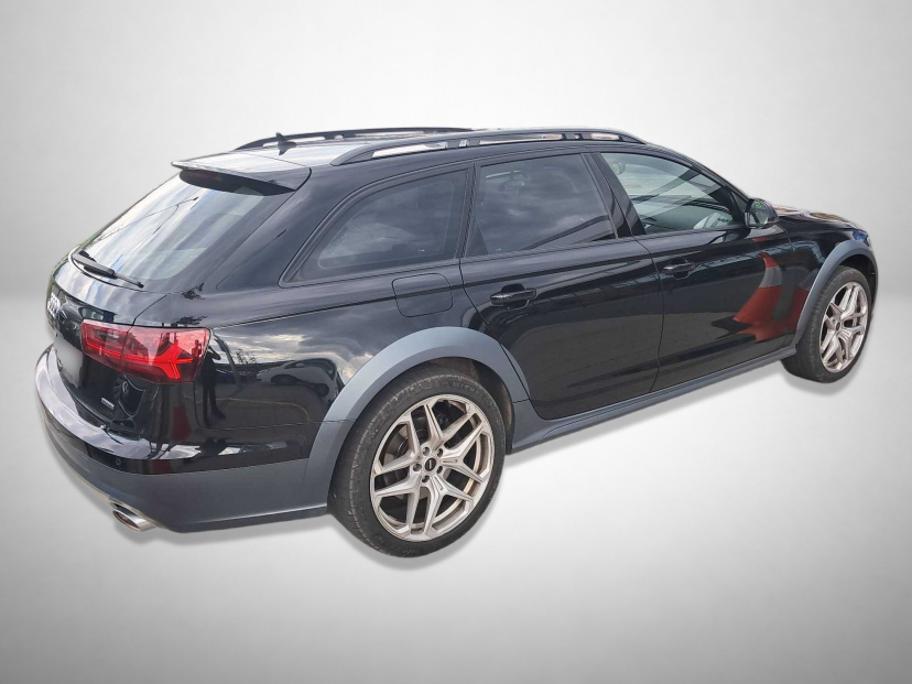 Audi A6 Allroad, 2015