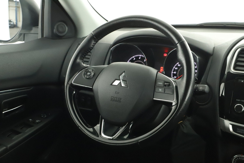 Mitsubishi ASX, 2016