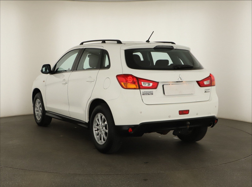 Mitsubishi ASX, 2016