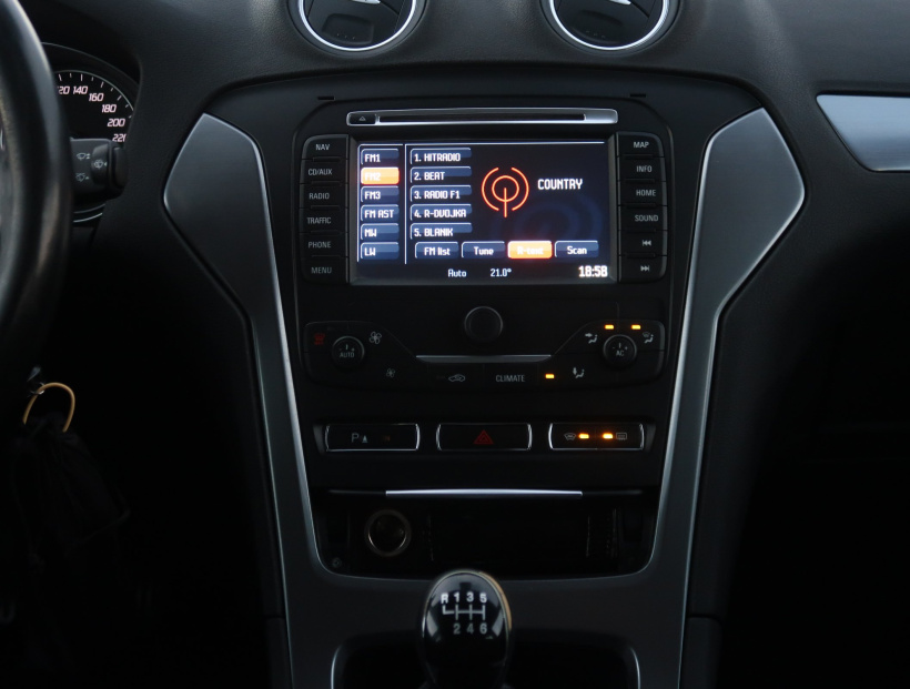 Ford Mondeo, 2011