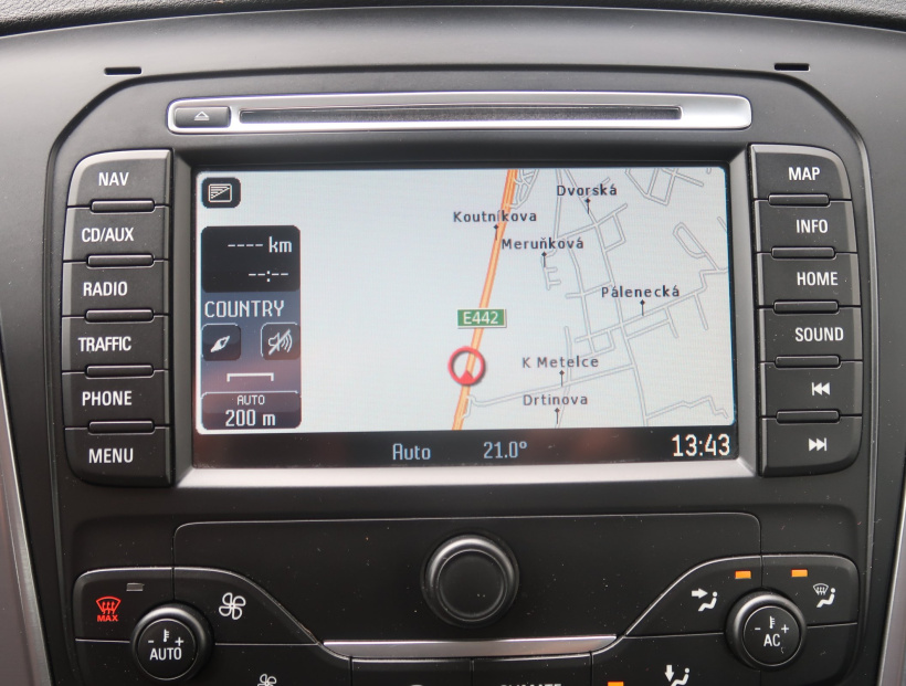 Ford Mondeo, 2011
