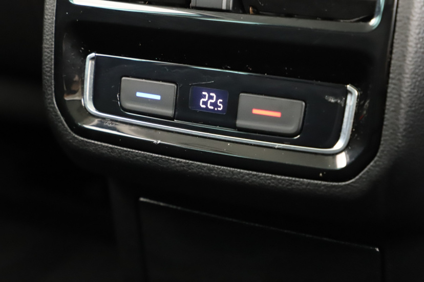 Volkswagen Passat, 2018