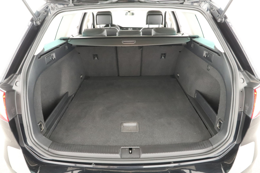 Volkswagen Passat, 2018