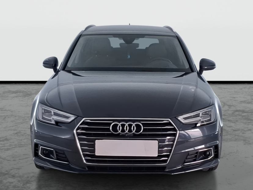 Audi A4, 2015