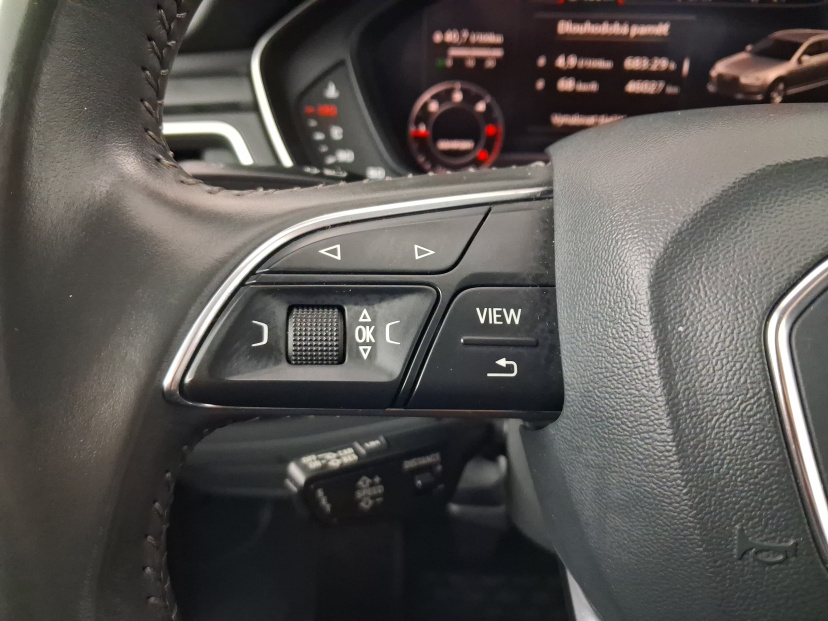 Audi A4, 2015