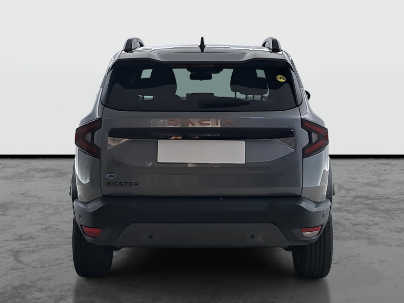 Dacia Bigster, 2025