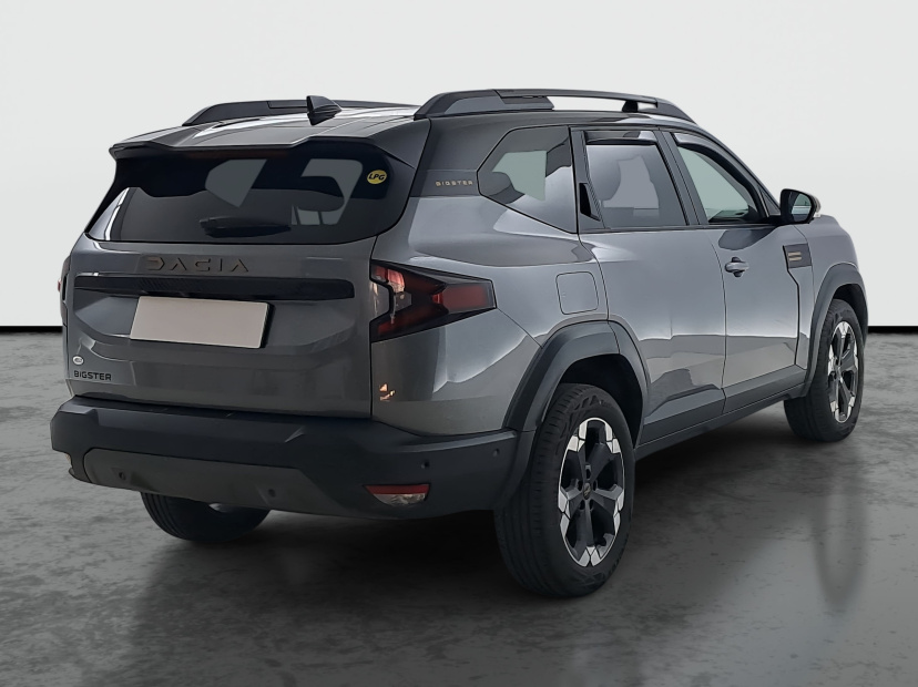 Dacia Bigster, 2025