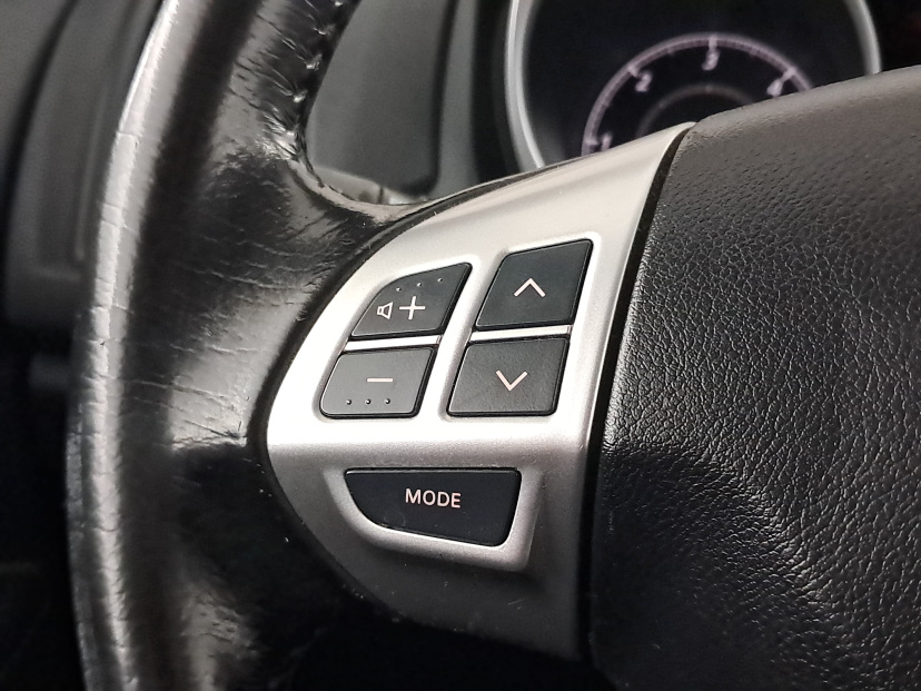 Mitsubishi ASX, 2012