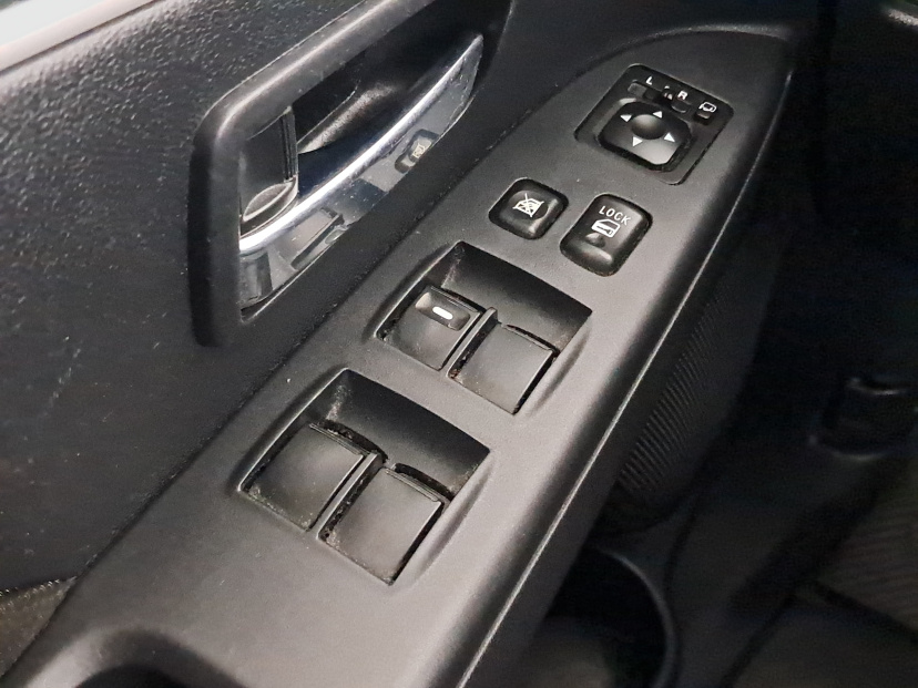 Mitsubishi ASX, 2012