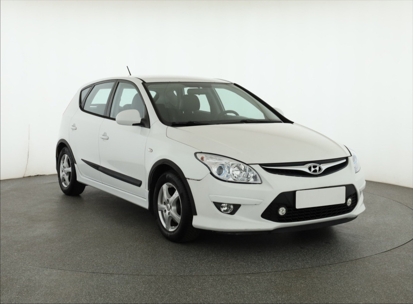 Hyundai i30, 2010