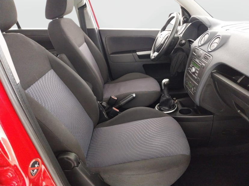 Ford Fusion, 2010