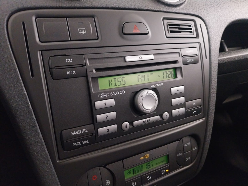 Ford Fusion, 2010