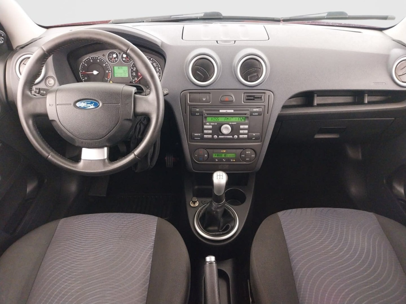 Ford Fusion, 2010