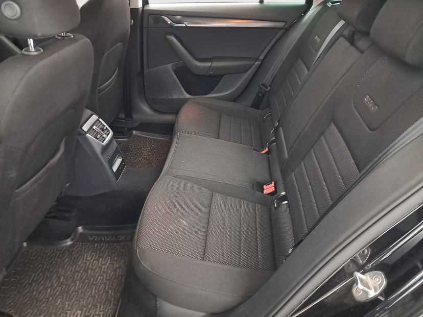 Škoda Octavia Scout, 2016