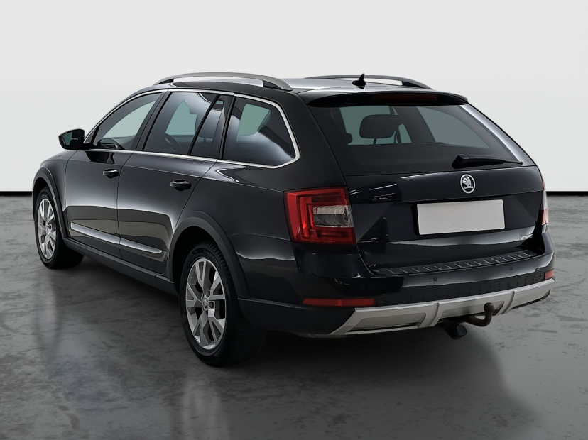 Škoda Octavia Scout, 2016