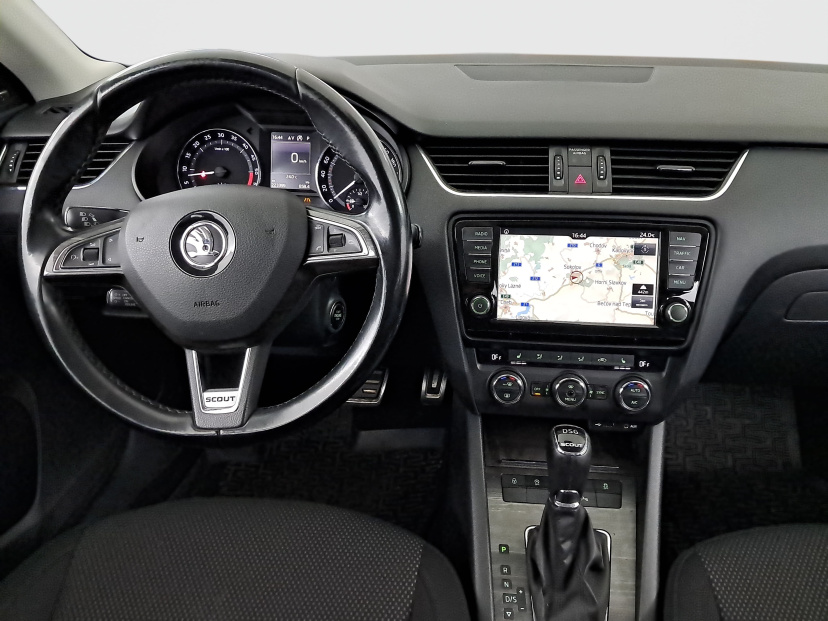 Škoda Octavia Scout, 2016