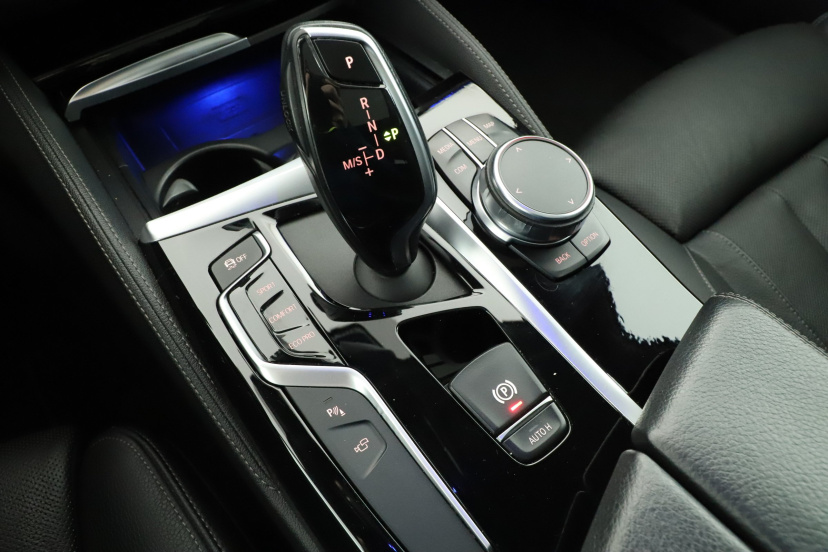 BMW 5, 2018