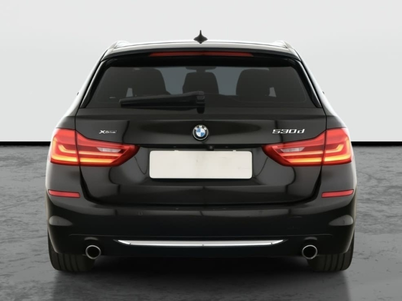 BMW 5, 2018
