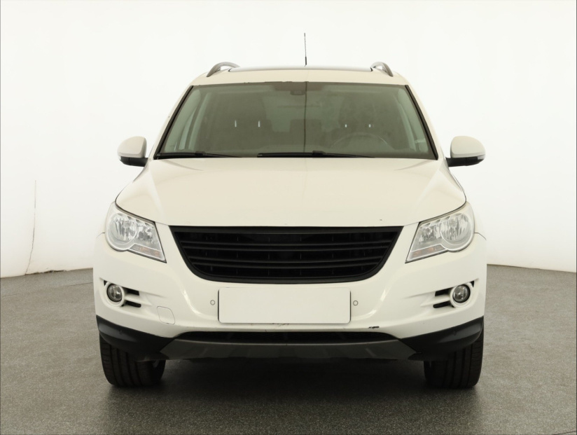 Volkswagen Tiguan, 2010