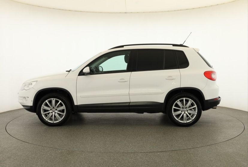 Volkswagen Tiguan, 2010
