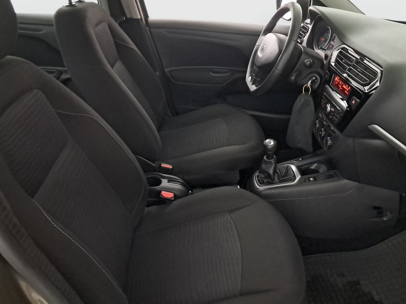 Peugeot 301, 2015