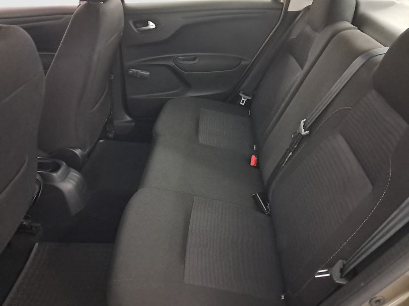 Peugeot 301, 2015