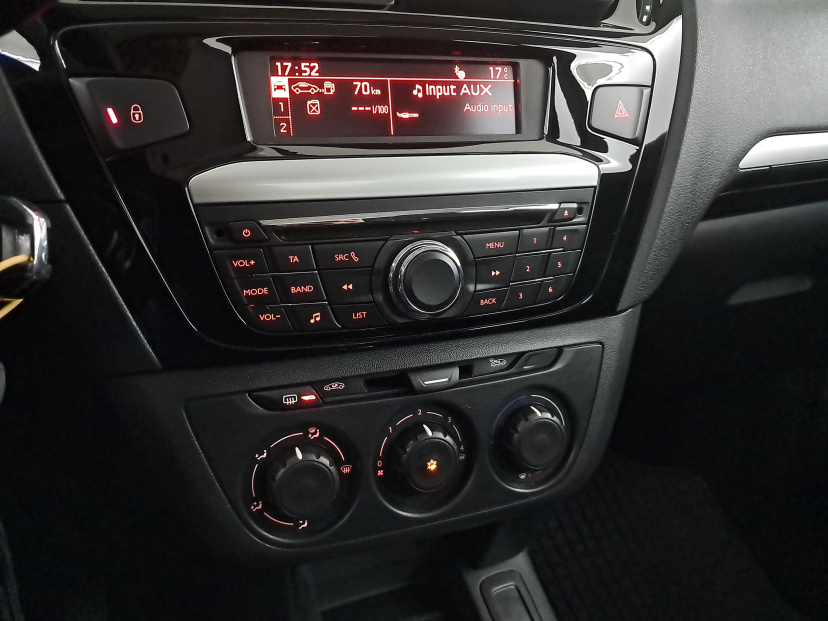 Peugeot 301, 2015