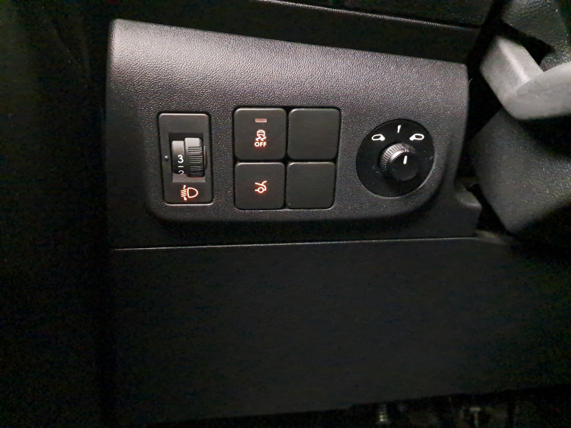 Peugeot 301, 2015