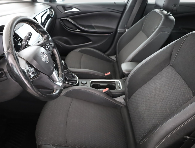 Opel Astra, 2017