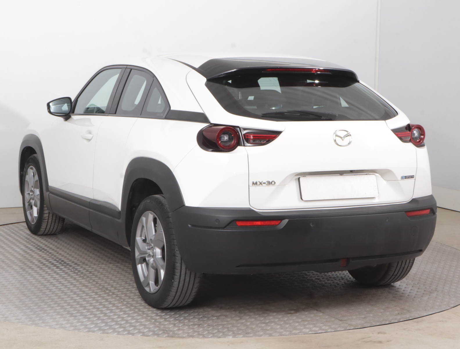 Mazda MX-30 e-Skyactiv, 2021 5