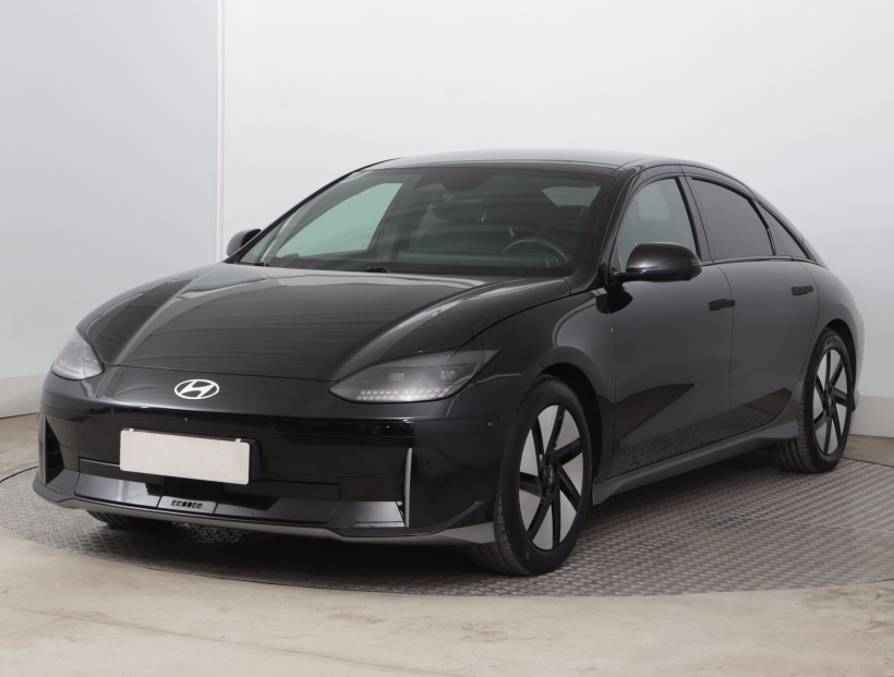 Hyundai Ioniq 6, 2023