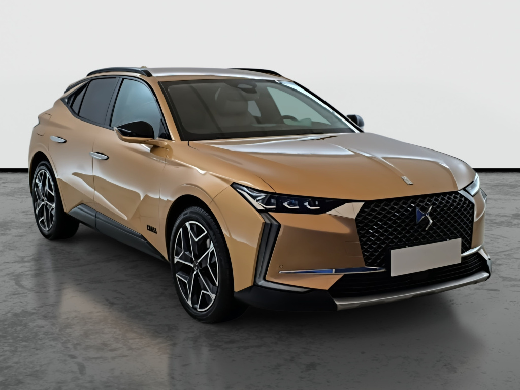 DS 4
