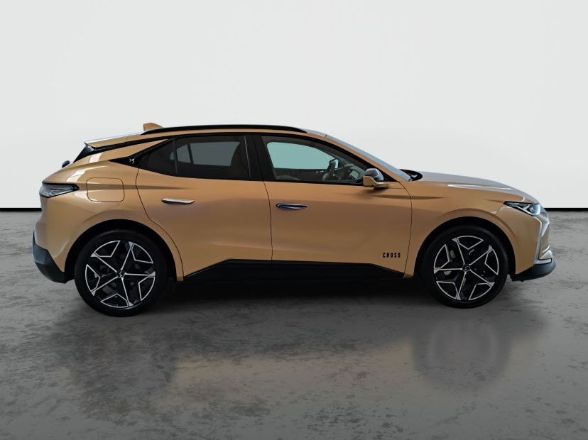 DS 4, 2022