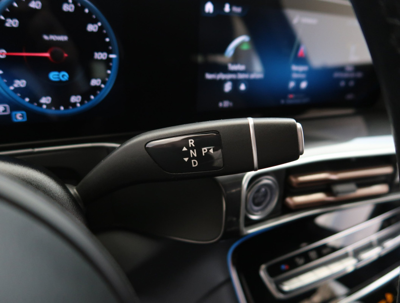 Mercedes-Benz EQC, 2021