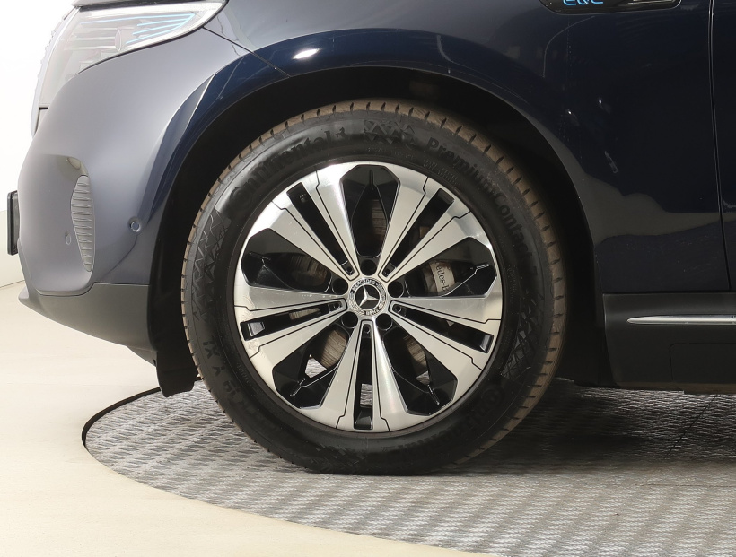 Mercedes-Benz EQC, 2021