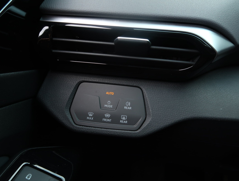 Volkswagen ID.4, 2022