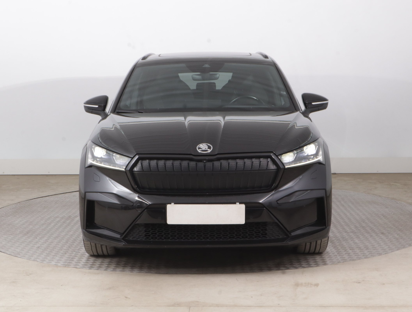Škoda Enyaq iV 80 (82 kWh), 2021 2