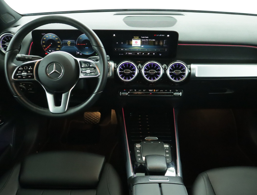 Mercedes-Benz EQB, 2022