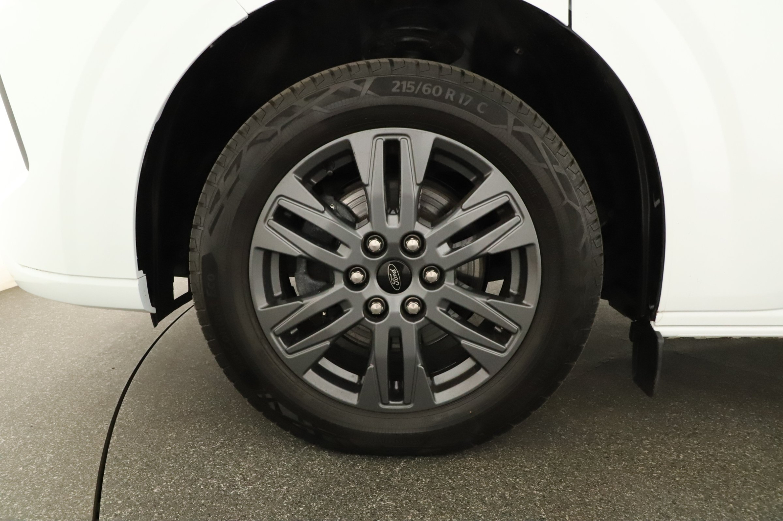 Ford Tourneo Custom - 2024