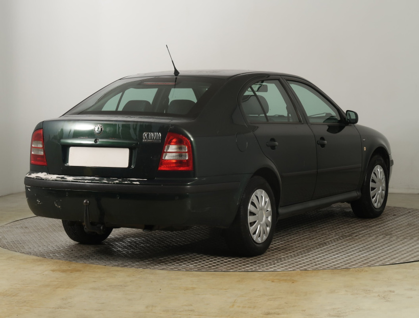 Škoda Octavia, 2001