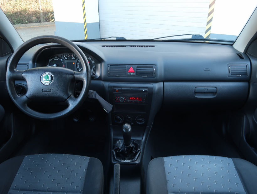 Škoda Octavia, 2001