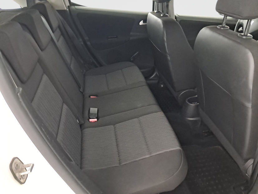 Peugeot 207, 2010