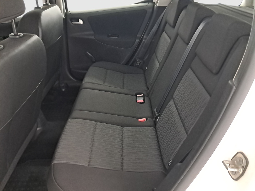 Peugeot 207, 2010