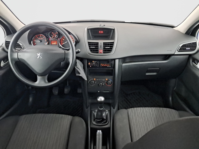 Peugeot 207, 2010