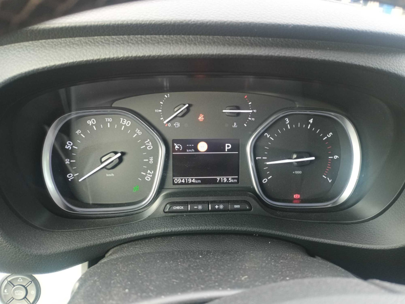 Opel Zafira Life, 2021