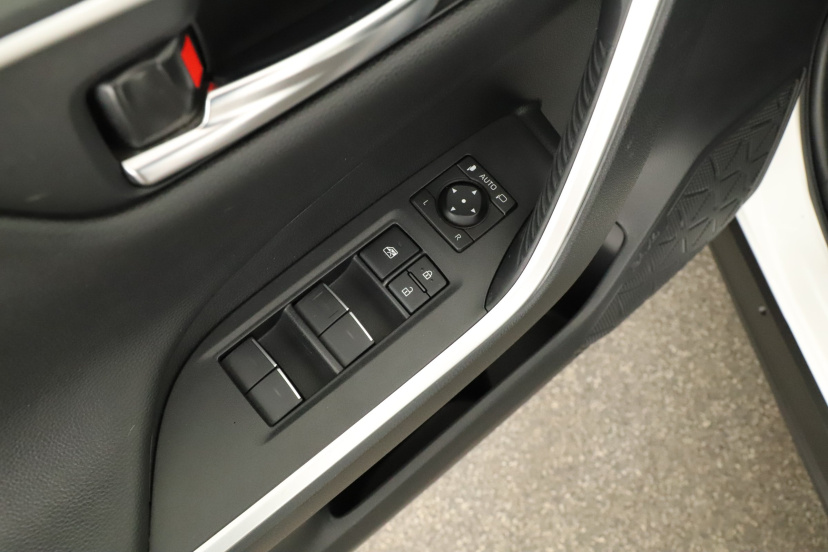 Toyota RAV 4, 2023