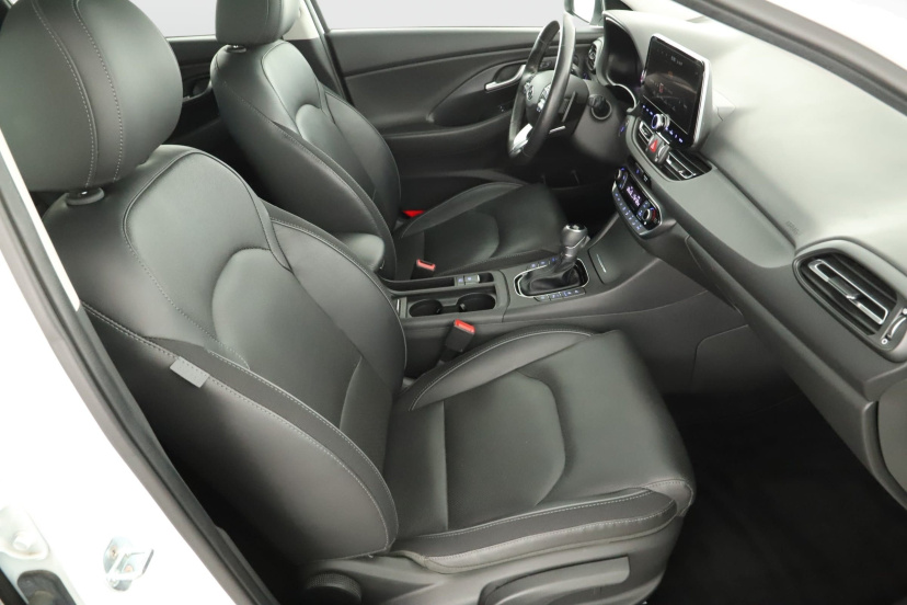 Hyundai i30, 2021