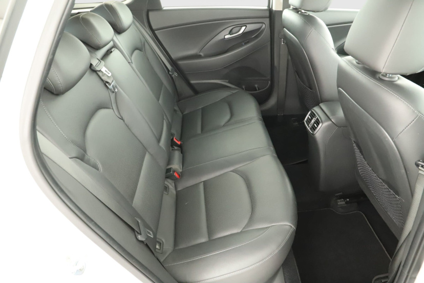 Hyundai i30, 2021